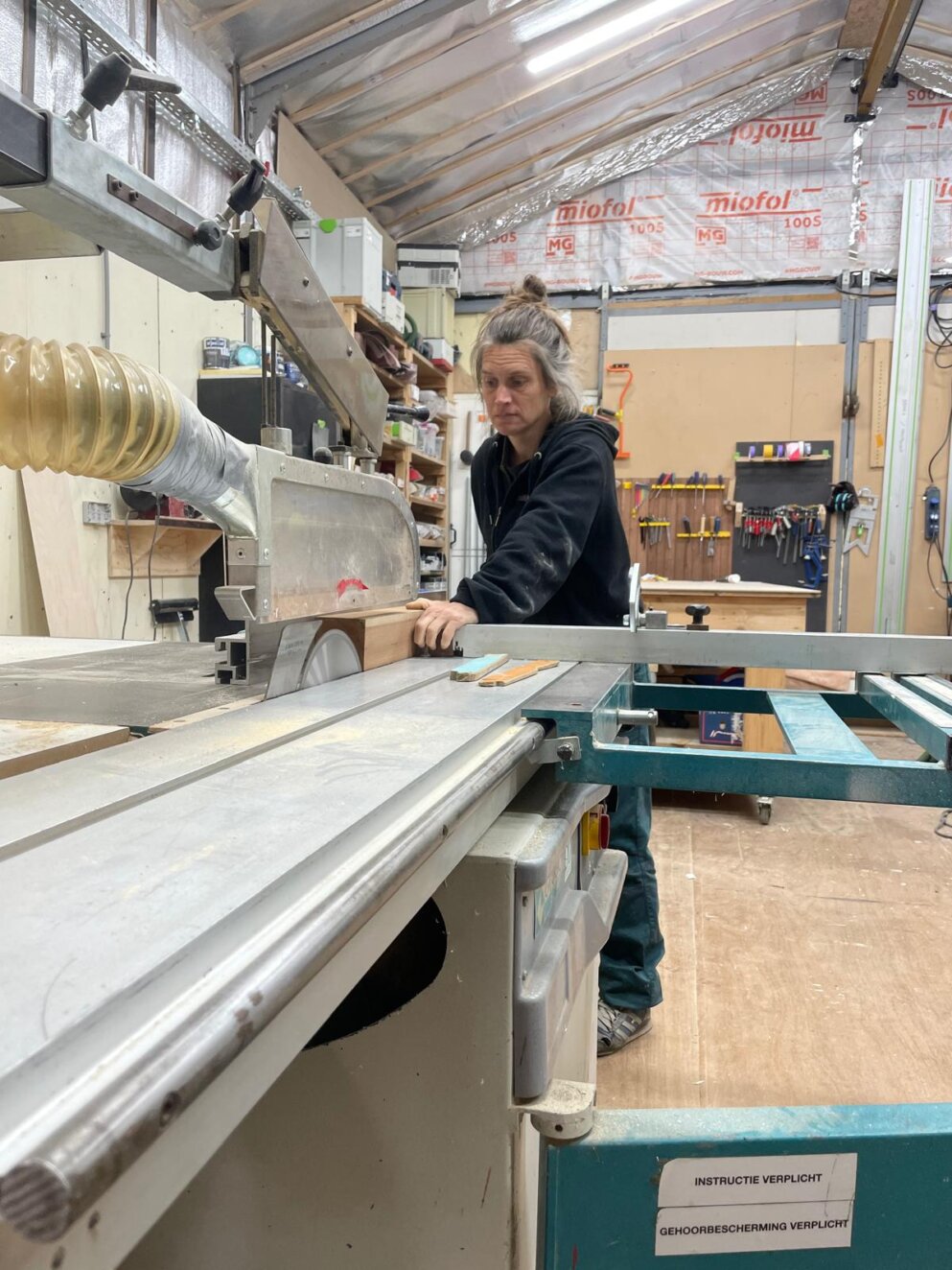 Nienke aan het werk Nienke aan het werk